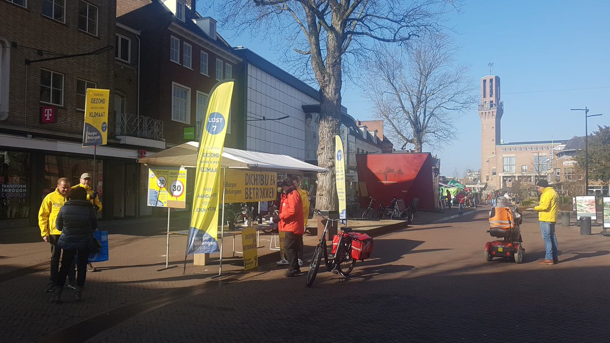 Vandaag hebben wij met ons team in de binnenstad veel Hengeloërs gesproken. Wij hebben enorm veel enthousiaste reacties ontvangen en kijken vol vertrouwen uit naar de verkiezingen op 14-15-16 maart.

#hengelo #GR2022 #stembb