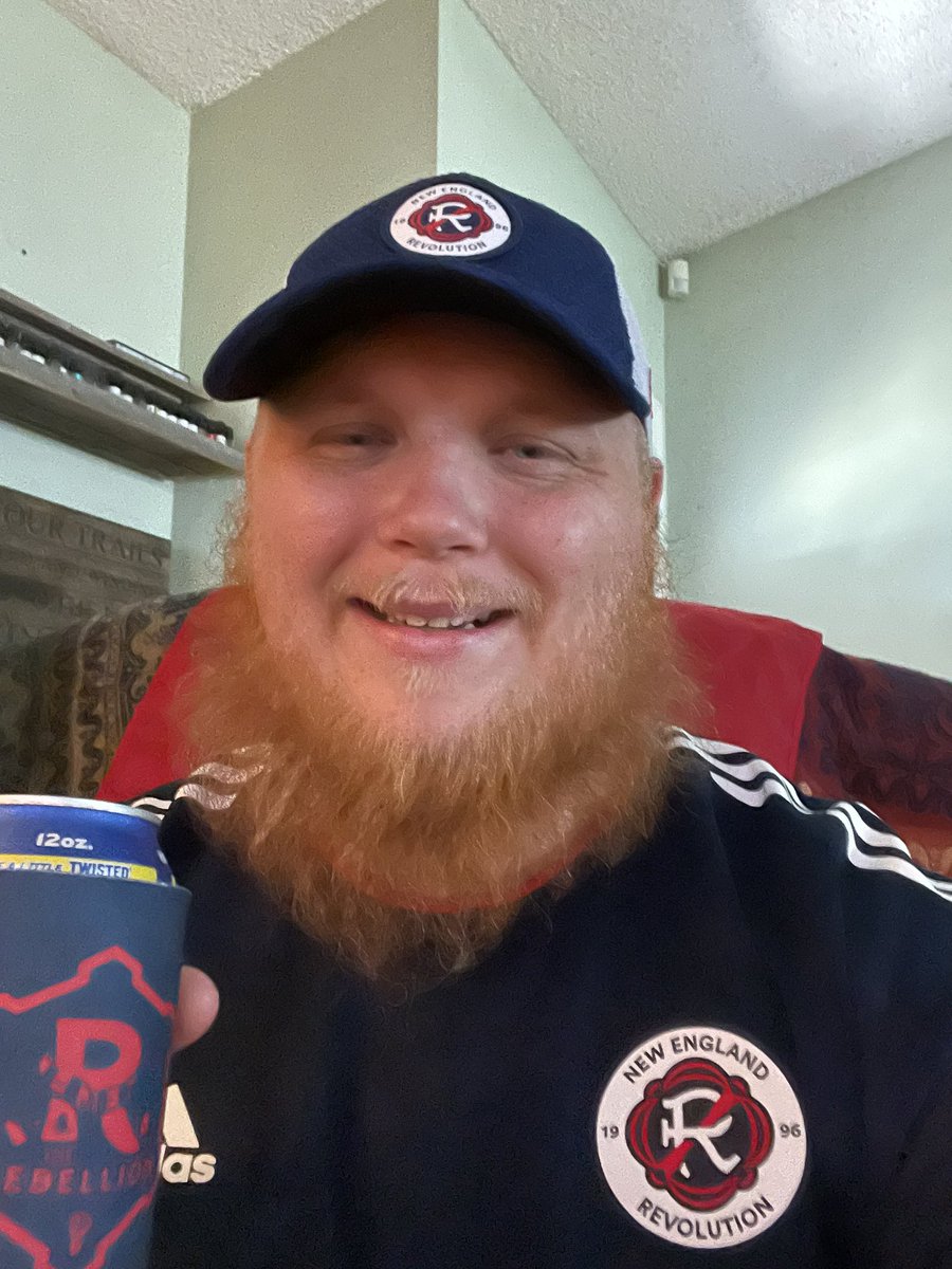 SouthernRev21's tweet image. C’mon You Revs!!!! Let’s put those 3 points in the bag! #NErevs #NETID @NERebellion