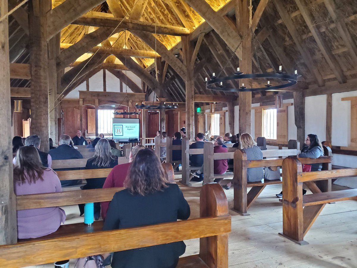 VAMuseums tweet media