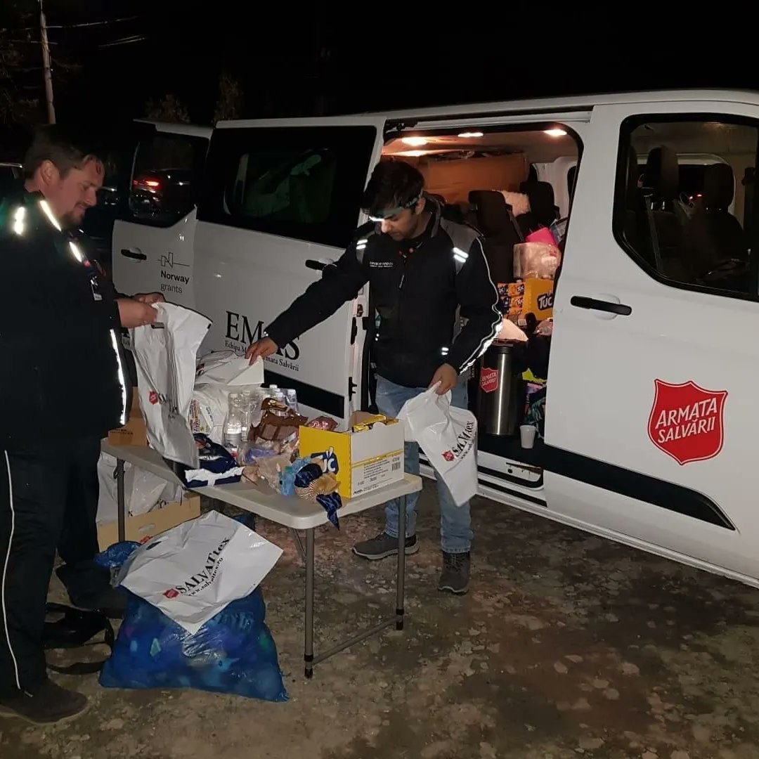 salvationarmyid's tweet photo. The Salvation Army continues to provide support to people fleeing violence in Ukraine. Here are some photos from the response in Moldova and Romania. https://t.co/8SXrPCzj61