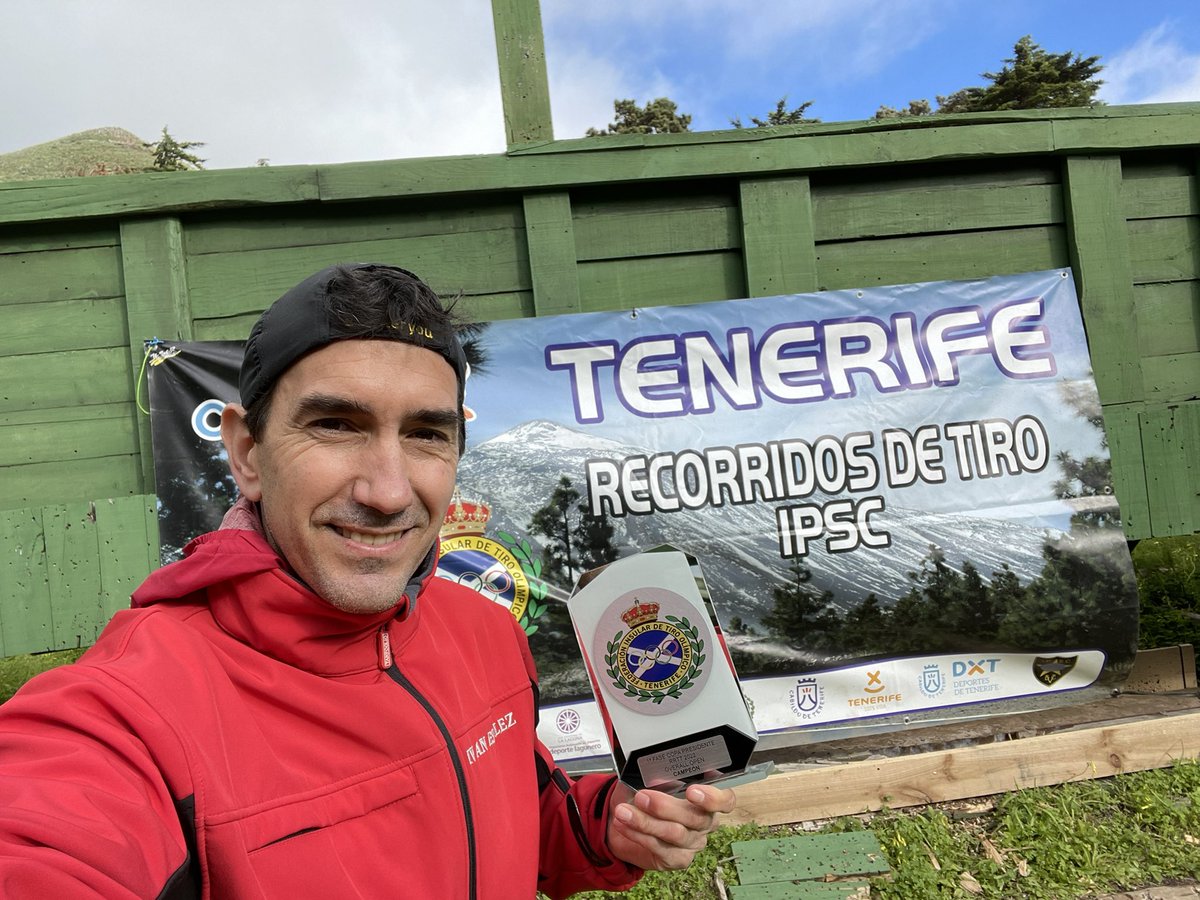 ivanespilez's tweet photo. Campeón de la 1a fase nacional de recorridos de tiro #IPSC que ha tenido lugar hoy en La Laguna, #Tenerife. Muy contento, ganando los 10 ejercicios de la competición. Buen inicio de temporada 💪🏻.
#tanfoglio #rgbullets #reloadswiss #gugaribas #ipscshooting #tiro #ipscworld https://t.co/FRzoyMowyP