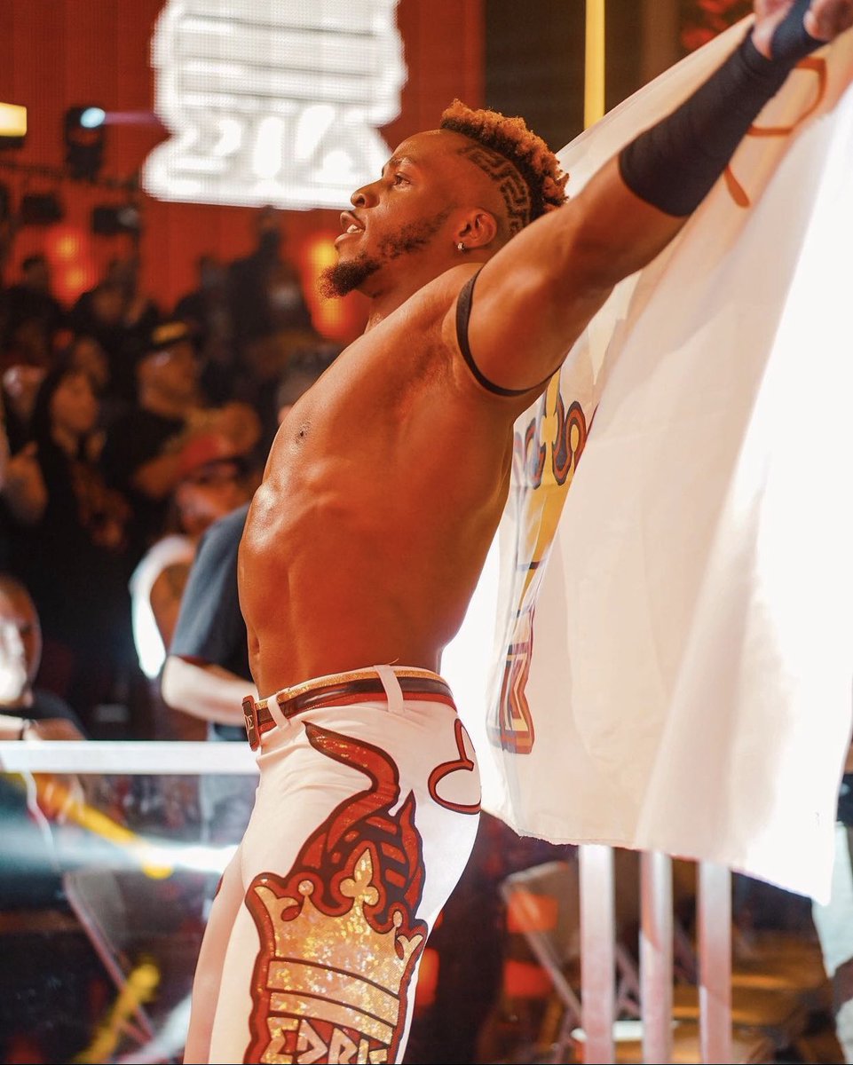 ENA_EOE's tweet photo. The EOE.

📸: @kimberlasskick 

.

.
#EdrisEnofe #EpitomeOfExcellence #ENA #TheEOE #WWENXT #WWE #NXTLevelUp https://t.co/7hABqNUKdB