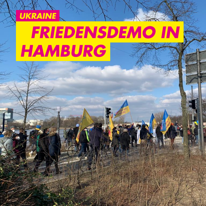 fdp_hu's tweet photo. #FDPHU bei der Friedensdemo in Hamburg.
Zusammen mit Zehntausenden ging es zum Konsulat der Ukraine, wo bewegende Worte zu hören waren.
#StopptDenKrieg #Ukraine https://t.co/8NZxjw7VCp