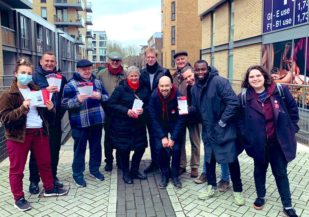 Spent the afternoon in #GreenwichCreekside canvassing for our strong <a href="/UKLabour/">The Labour Party</a> candidates @cobm123 and Majella. Great response on the doorstep and great to have so many people out with us including <a href="/MrOkereke/">Cllr Anthony Okereke</a> @Matt_Morrow88 <a href="/Cllrjfahy/">cllrjfahy</a> 🌹🙌