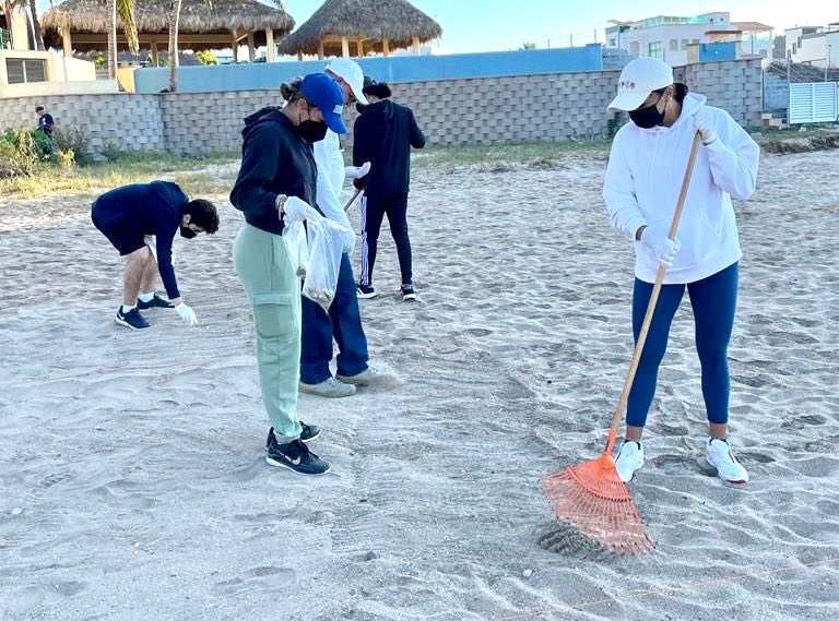 550 kilos de basura recolectamos hoy en la Playa Bruja de Mazatlán.
Agradecemos a la Operadora y Administradora de playas Mazatlán por la invitación y el compromiso con nuestras playas. 🌎💚🌊