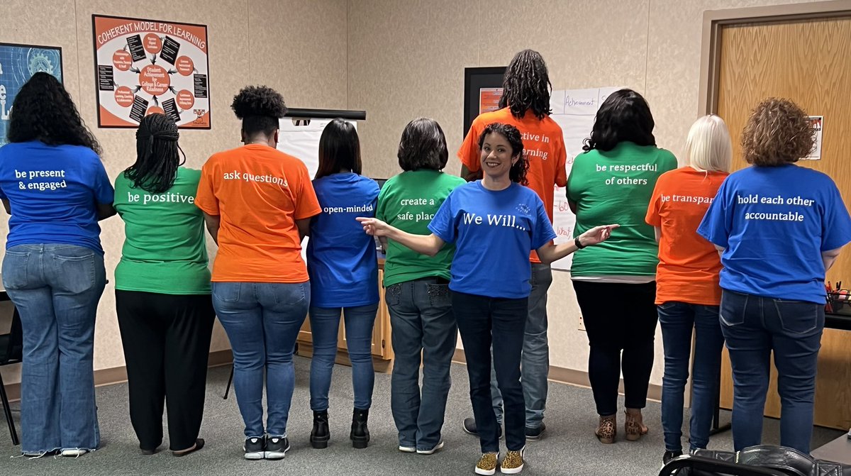 principal_witt's tweet photo. Day 3 &amp; Day 4 training with my Guiding Coalition Team. @GeriParscale @SolutionTree #RTIaw #plclearning #BeTheChange #WeLeadTX https://t.co/WgSSCbqSNY