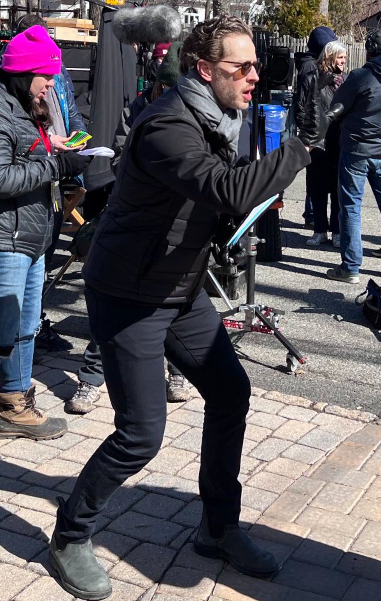 wildfantasizer's tweet photo. JUST LOOK AT OUR DIRECTOR… SO INTO WORK!!!! 🙌
#DirectorJosh #Manifest #ManifestNetflix #ManifestSeason4 https://t.co/aM3LEDbvIe
