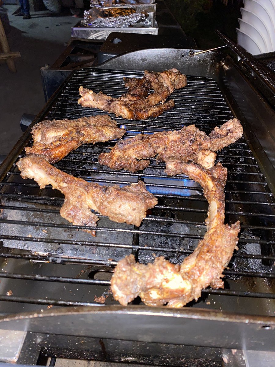 Rachealkyy's tweet photo. I’m in the kitchen because it’s what I do best😂😂😂here at @Nina2zug
#BBQSaturdays https://t.co/HfcXto5pQm