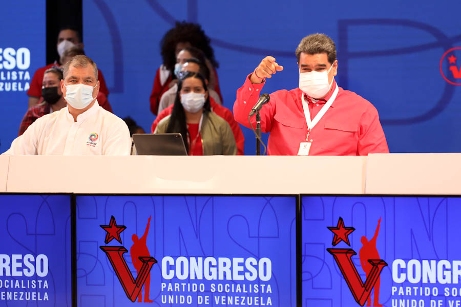 RedRadioVe's tweet photo. #EnFotos 📸 Los líderes latinoamericanos, Rafael Correa y Evo Morales participan en el V Congreso del Partido Socialista Unido de Venezuela @PartidoPSUV este sábado #5Mar. https://t.co/eYN2VjvWg5
