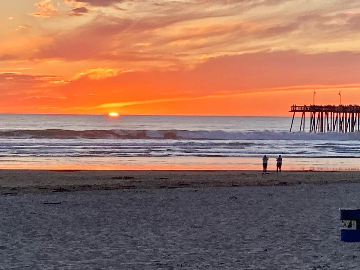 TraceyPence's tweet photo. Colton and I stopped to take some pics of the beautiful sunset @Pismobeach on our way out of town last weekend. @eddiepence #ilovecalifornia #cabeaches @SLOFEST #traceysellsla #familyadventures https://t.co/f49M9MFMbi
