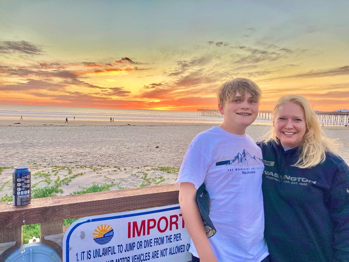 TraceyPence's tweet photo. Colton and I stopped to take some pics of the beautiful sunset @Pismobeach on our way out of town last weekend. @eddiepence #ilovecalifornia #cabeaches @SLOFEST #traceysellsla #familyadventures https://t.co/f49M9MFMbi
