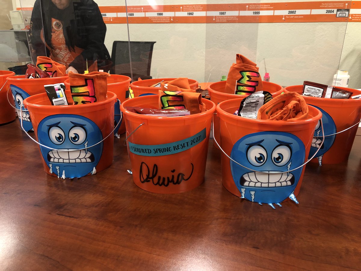 Just a little THANK YOU! To 4418 garden team for all they do and surviving the freezing spring rest! You are all awesome..