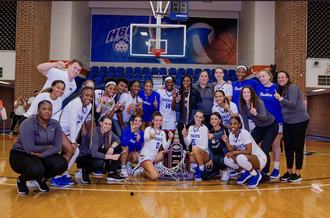 HCUWBB's tweet photo. Introducing your 21-22 Southland Conference regular season CHAMPS! https://t.co/O3JsQ4HgYD