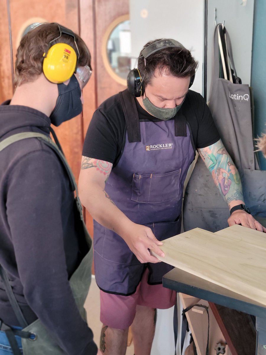 sandiegocraft's tweet photo. Bass #guitar workshop kicked off today with @allancorona from Thalassa Custom Basses
@Liberty_Station https://t.co/maudwodGkM