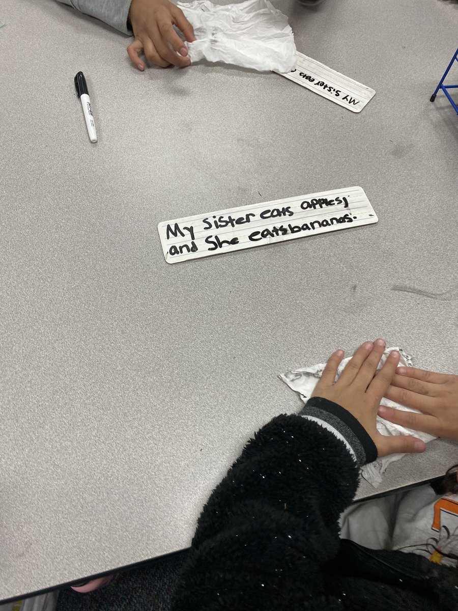 lucy_runnels's tweet photo. Look how great these kiddos are doing on compound sentences! 👏🏼👏🏼 https://t.co/UeUeM6VpOx