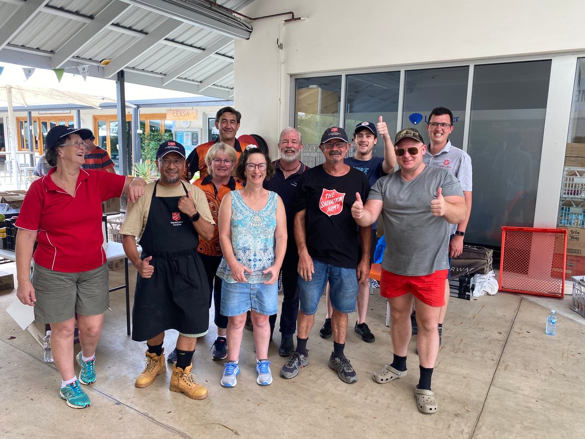 NthCoastMedia's tweet photo. A BIG THANK YOU to all of the volunteers + local supporters who have from day 1 been there to shoulder the emotional impact of dealing with the #LismoreFlood victims. Digging deep through their own tragedies to be there to care and embrace #Lismore locals they are truly amazing. https://t.co/Sa6ubsu9GC