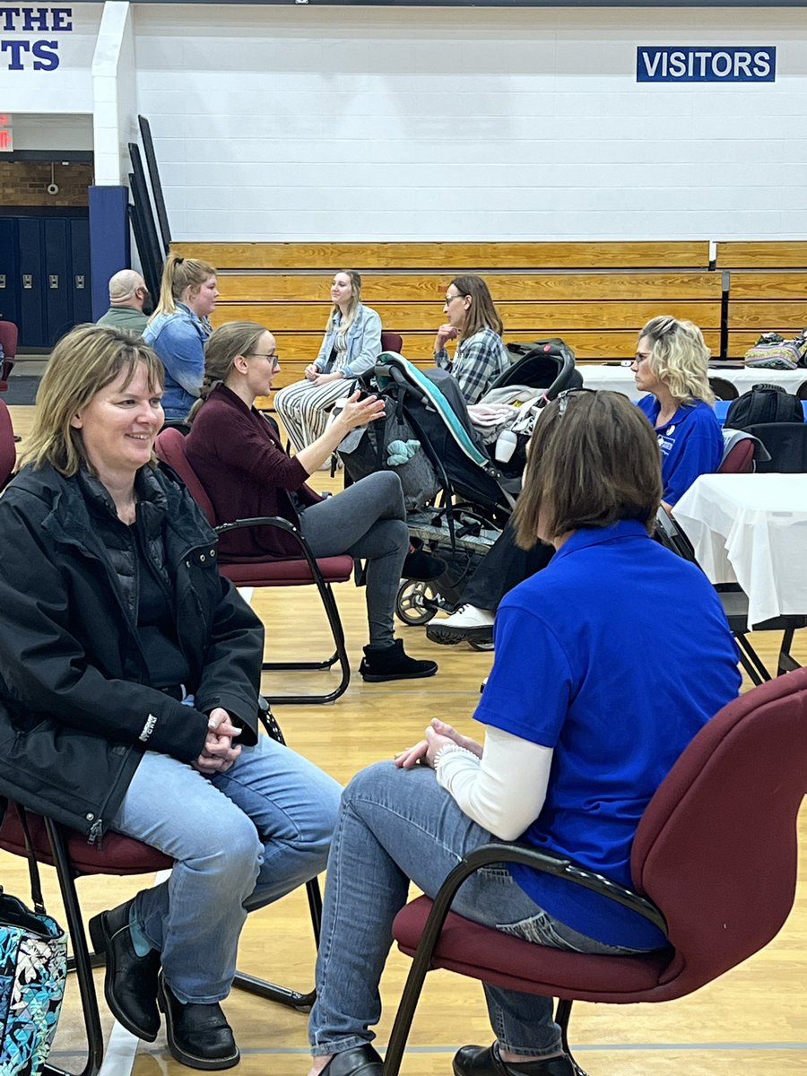EdSDAMLE's tweet photo. Speed networking at the 2022 SDAMLE EdCamp. https://t.co/4CH5cKnEm5