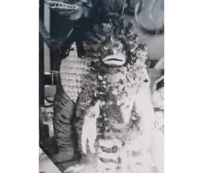 kaiju_tokusatsu's tweet photo. #RebornPigmon #Ultraman1966 #KaijuDesign #MonsterSuitMaking
How were the Pigmon and Reborn Pigmon suits made with the Garamon suit reused?
What are differences among Garamon, Pigmon and Reborn in terms of the suit?
https://t.co/o1yrfE64BQ https://t.co/3Gn06ydnXR