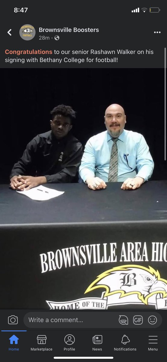 RayshonWalker's tweet photo. Locked In. Bison🦬 @BC_CoachUpton @Dash1515 @CoachRobBC  💚 https://t.co/HBkXOgpC6V