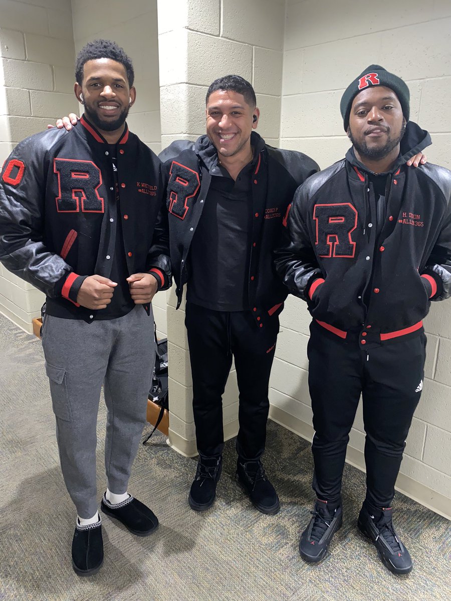 K_onthefield's tweet photo. @CoachRickPerez @Rjdixon15 #NeverCold 🤣 https://t.co/4xD34sVax5