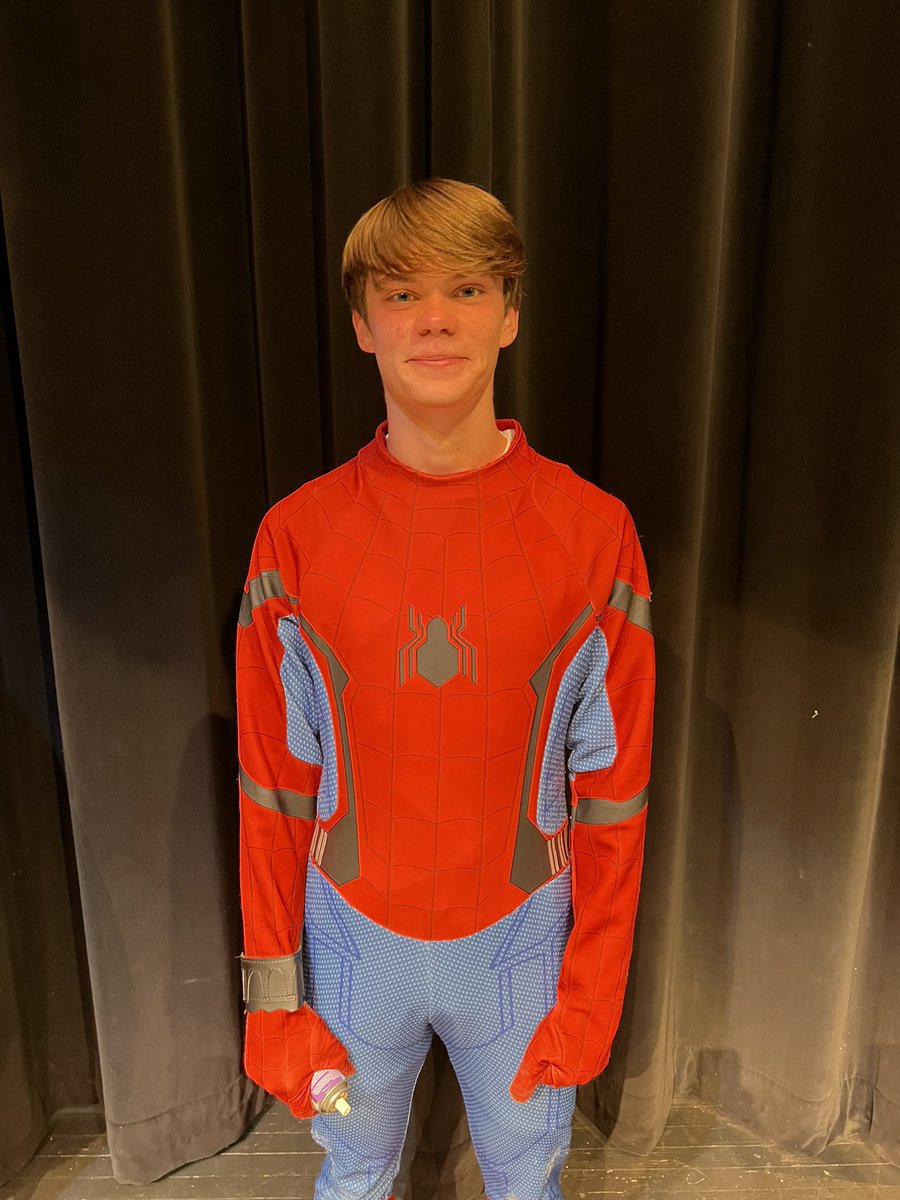 LHSJournalism's tweet photo. Good luck tonight josh!! #MrLHS22 https://t.co/hJQtlXy7JZ