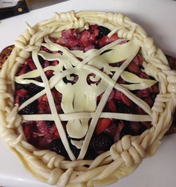 ready for the oven 🤟🏻(no baphomet emoji)
