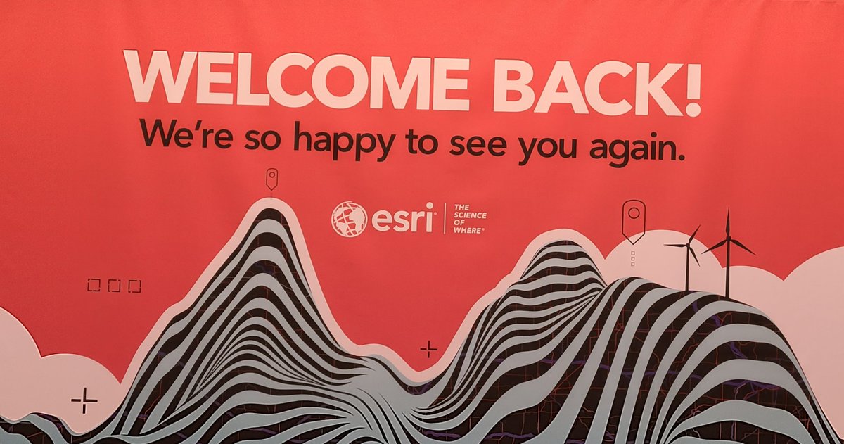 codehtmai's tweet photo. Happy to be back in Palm Springs for the #DevSummit #EsriEPC https://t.co/DKdpFogjYR
