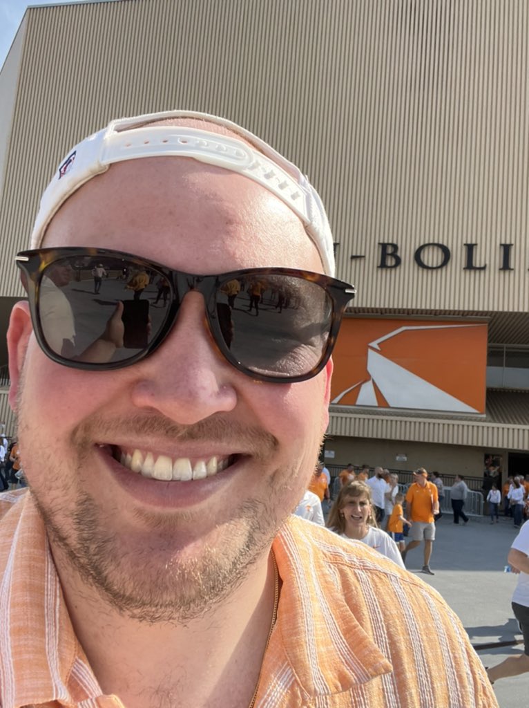 Jon__Reed's tweet photo. Vols dominate then choke then hold on to win https://t.co/ppwthlq6Vq