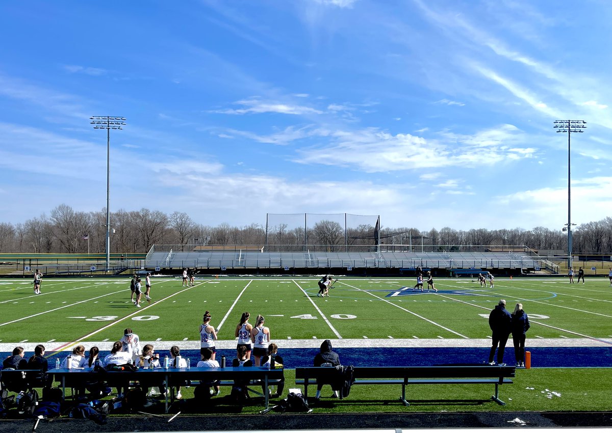 KHS_GirlsLax's tweet photo. These Bombers did AMAZING against Westlake! π₯βοΈ #lotsoflearning #timetoimprove https://t.co/K0P7RZKkMM