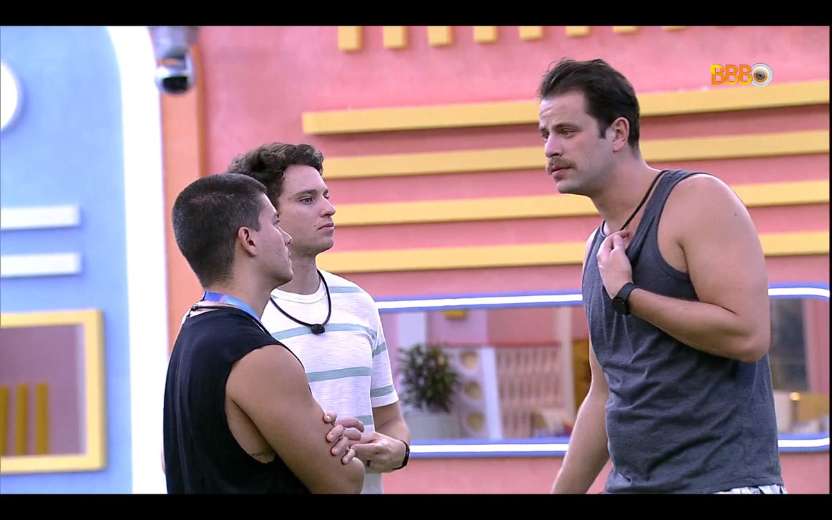 ZAMENZA's tweet photo. "Voce acha que eu deveria ter comprado a briga e botar a Jade f0ddendo a galera da xepa?" (Arthur)
"Ela faria isso contigo." (Gustavo)
"Mas nao fiz por ela, fiz pra nao comprar briga com a casa inteira." (Arthur) #BBB22 https://t.co/Yb1bRD2ZSq