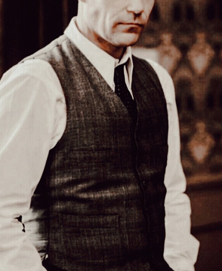 𝖱𝖮𝖠𝖱𝖨𝖭𝖦 𝖳𝖶𝖤𝖭𝖳𝖨𝖤𝖲 tweet media