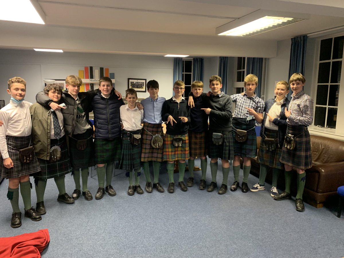 CollMathesons's tweet photo. A fine group of juniors ready for a Saturday night ceilidh! #boarding https://t.co/IdScmA1ljo