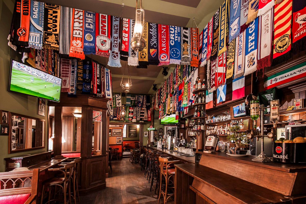 robertmdaws's tweet photo. #footballpub ... what is/was your favourite ⚽️ pub ? https://t.co/UnFvrG50z0
