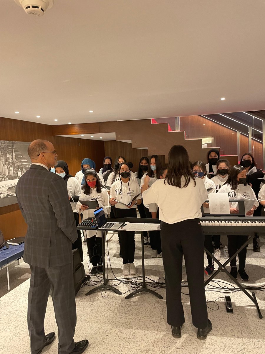 DOEChancellor's tweet photo. Honored to join NYC Middle Schools Principals’ Association  to express my thanks in person for all our principals do to support @NYCSchools and NYC students. We honor &amp; appreciate your dedication and leadership in service of our city, our communities, &amp; our children. https://t.co/eD5VPHsOBc