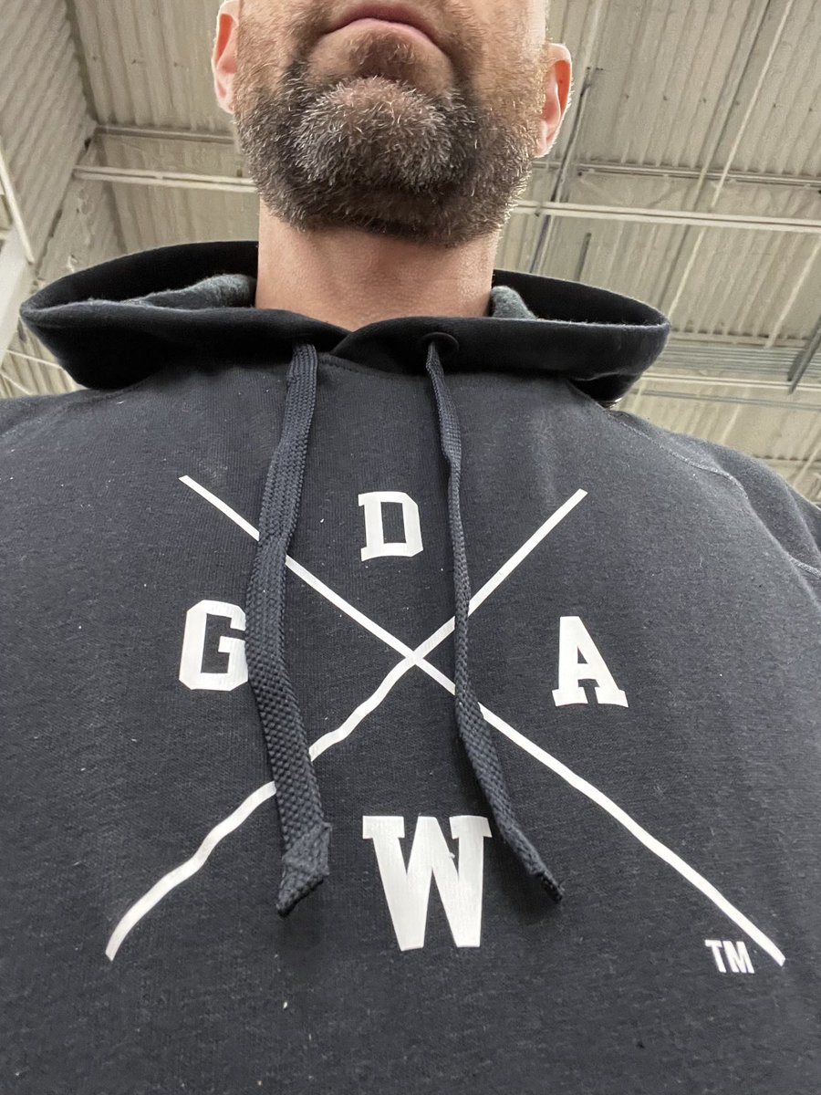 pporterdds's tweet image. ⁦@ByronVaughns⁩ represent your #AggieFamily All love and prayers this Saturday for ⁦@CHbanderson⁩ ⁦@USUFootball⁩ ⁦@john_hartwell⁩ we are with you coach A!