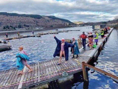 KtLeeArrowsmith's tweet photo. Perfect Saturday competing in Scottish Winter Swimming Championships with these awesome women. #openwaterswimming #swimbuddies #lovethecold #swimscotland #LochTay #ScottishWinterSwimmingChampionships @ScottishSwim @SwimWildUK https://t.co/hNbgmBu3Fl