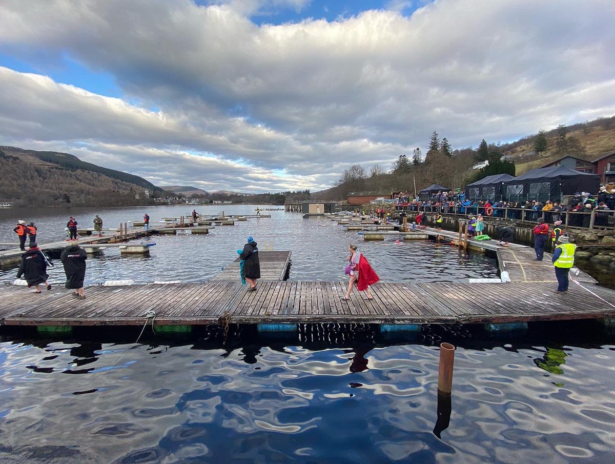 KtLeeArrowsmith's tweet photo. Perfect Saturday competing in Scottish Winter Swimming Championships with these awesome women. #openwaterswimming #swimbuddies #lovethecold #swimscotland #LochTay #ScottishWinterSwimmingChampionships @ScottishSwim @SwimWildUK https://t.co/hNbgmBu3Fl