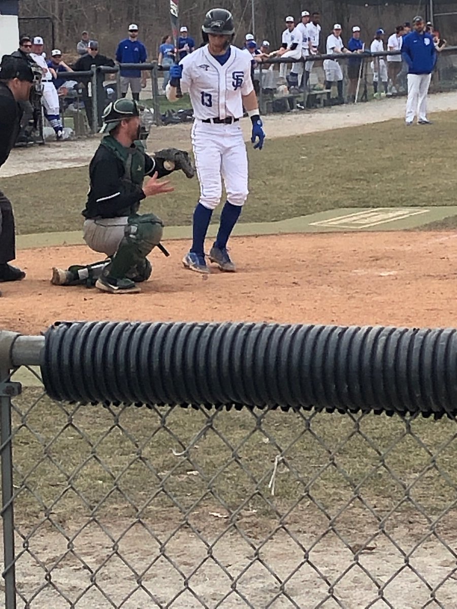 wabashapaches's tweet photo. Former Apache and current Huntington Forester Kallen Kelsheimer catching today against St Francis in Fort Wayne! #ProudToBeAnApache https://t.co/C1PVQJs1vQ