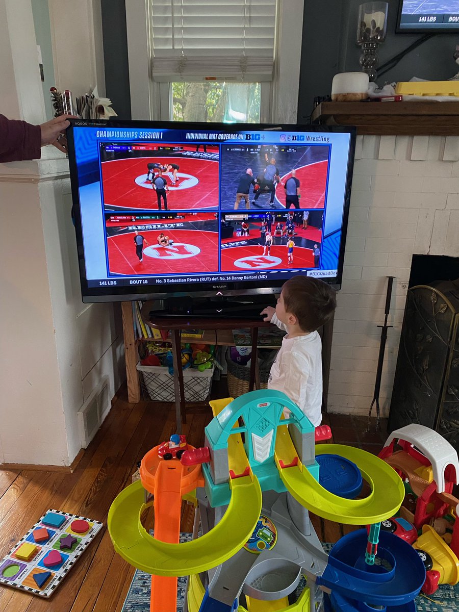 BaumanGreg's tweet photo. Start ‘em young! @B1GWrestling #B1GQuadBox https://t.co/IEiP4jGrVy