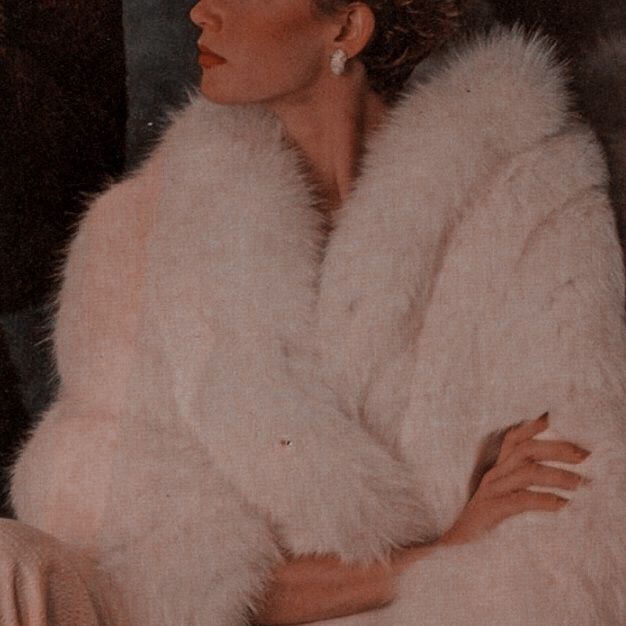 𝖱𝖮𝖠𝖱𝖨𝖭𝖦 𝖳𝖶𝖤𝖭𝖳𝖨𝖤𝖲 tweet media