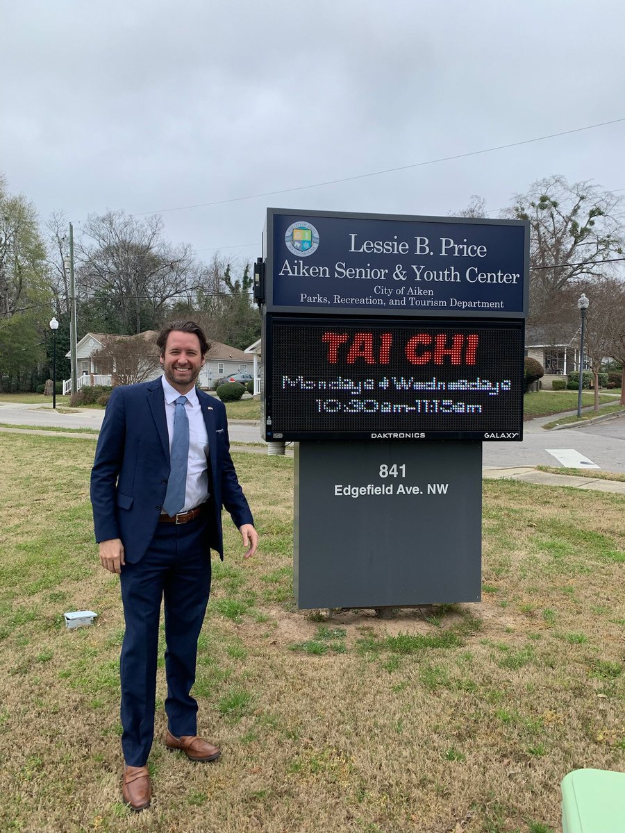 JoeCunninghamSC's tweet photo. Great to be in Aiken today for the Aiken County Democratic Party Convention! Thanks for the warm welcome, can’t wait to come back!  @AikenCountyDems https://t.co/DAfLHAnTeM
