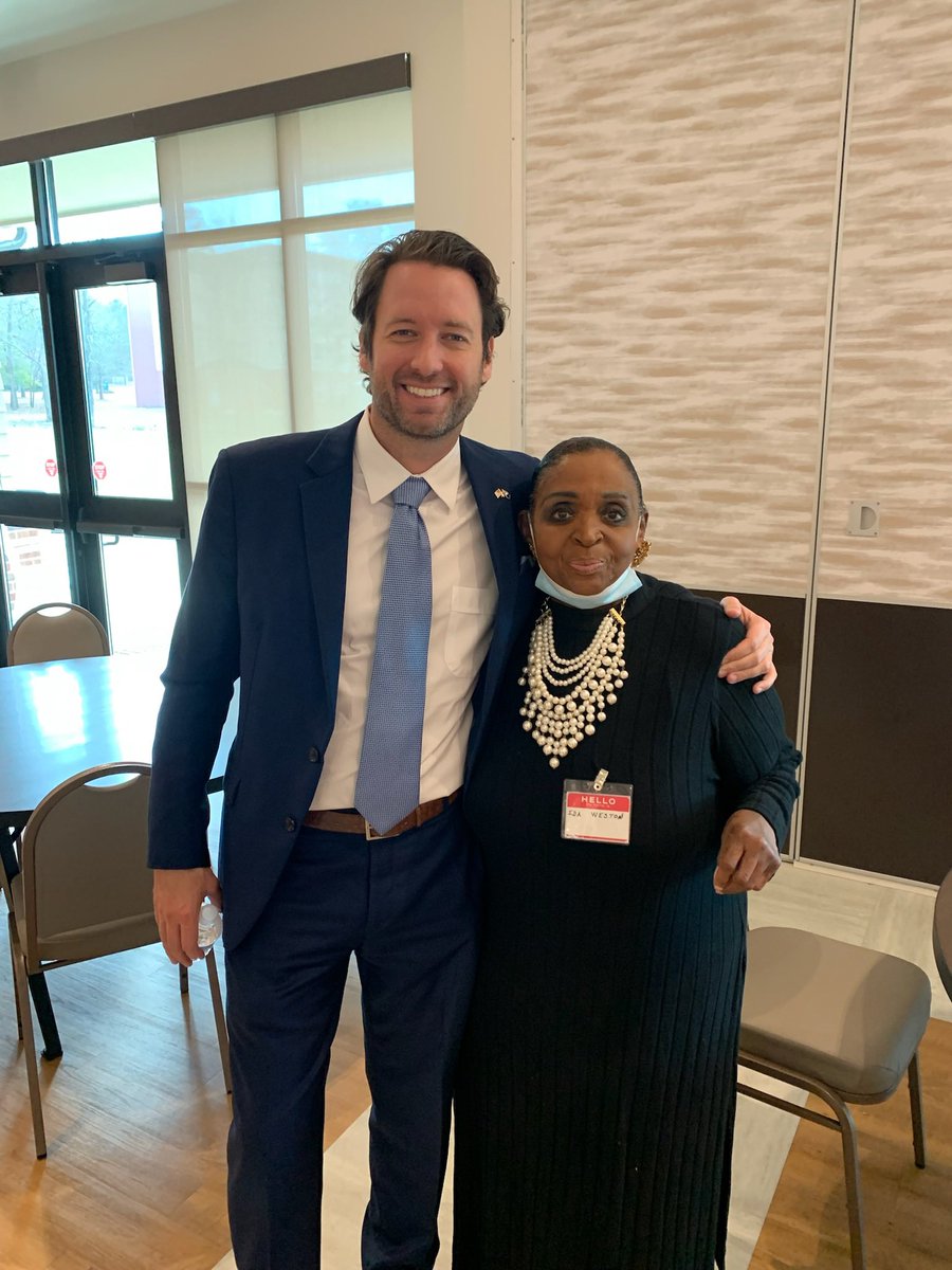 JoeCunninghamSC's tweet photo. Great to be in Aiken today for the Aiken County Democratic Party Convention! Thanks for the warm welcome, can’t wait to come back!  @AikenCountyDems https://t.co/DAfLHAnTeM