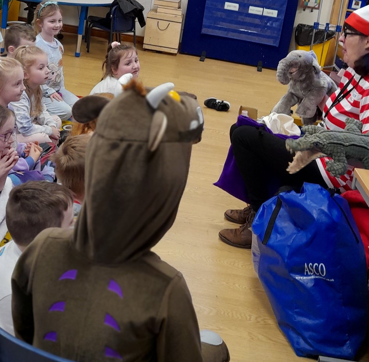 P2W_VPS's tweet photo. Primary 2 loved their visit and stories from Wally on #worldbookday2022 . They were all a little nervous for the baby elephant 🐘 when they met the crocodile 🐊  😬 https://t.co/EId9ry5bKp