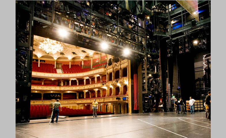 Theaterkompass's tweet photo. Bühnentechnik | Führungen & Vorträge | 01.04.2022 - Eventfrog #Theater #Ballett #Oper #Musiktheater #Theaterkompass #Theatertwitter #tkomp https://t.co/NNmRuBjcel https://t.co/QZL5Vp26HG
