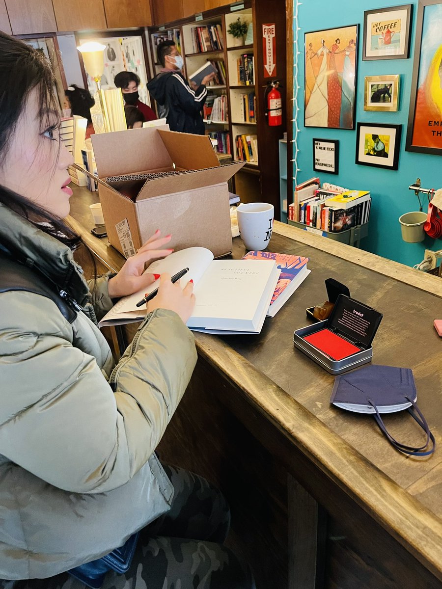 Qian Julie Wang🔸王乾 🔸הֲדַסָּה (@qianjuliewang) on Twitter photo Yu & Me Books is standing room only this weekend! so delighted to see this new indie bookstore thrive in the heart of Chinatown. swing by for good coffee, an inspiring interactive photo exhibit by <a href="/iamdavidzheng/">David Zheng</a>, and some newly signed copies of BEAUTIFUL COUNTRY 🤩🥰 Yu & Me Books is standing room only this weekend! so delighted to see this new indie bookstore thrive in the heart of Chinatown. swing by for good coffee, an inspiring interactive photo exhibit by <a href="/iamdavidzheng/">David Zheng</a>, and some newly signed copies of BEAUTIFUL COUNTRY 🤩🥰