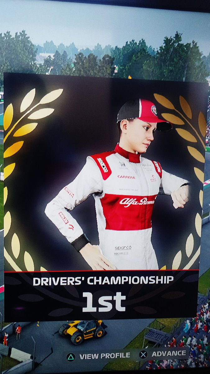 𝓛𝓲𝓷𝓭𝓪 ✨ tweet media