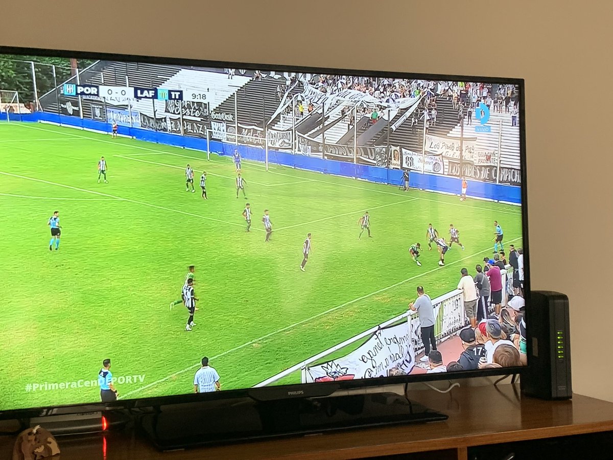 Sábado de #PrimeraCenDEPORTV ⚽️😎 entre <a href="/ClubElPorvenir/">Club El Porvenir</a> y <a href="/LafeOficial/">Deportivo Laferrere</a>