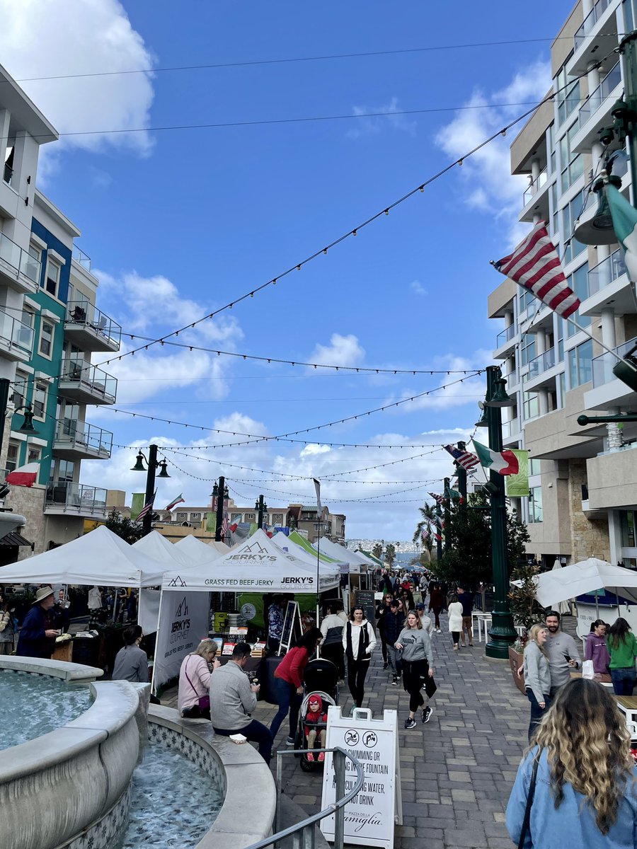 Edward Russell tweet media