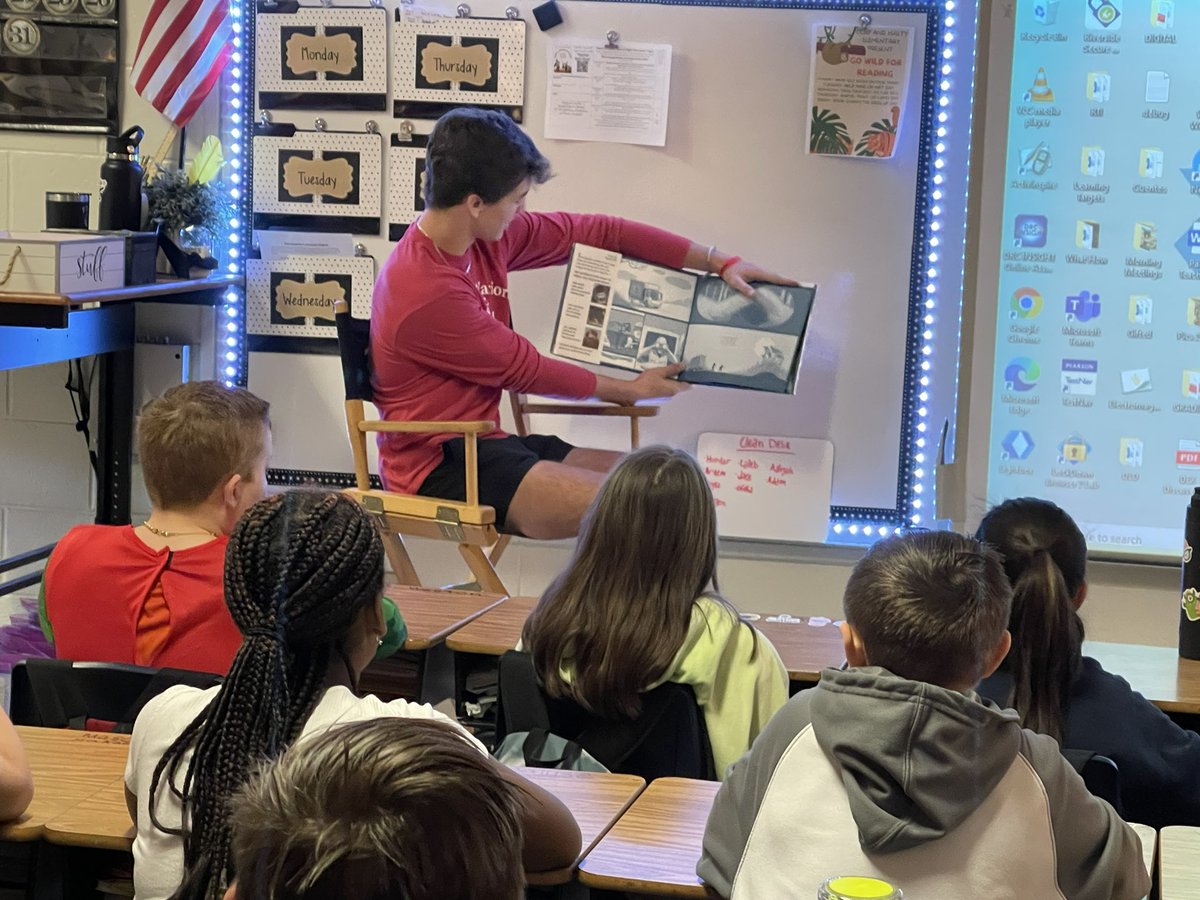 evanseinsteins's tweet photo. Pretty awesome that these SALT students from Cherokee High School came to Hasty to read to our students! They had a captivated fifth grade audience!  #welovetoread @CherokeeSchools @Beth_Coryell @MRegan0123 @SandiHarrison22 https://t.co/dF2CEBC6qU