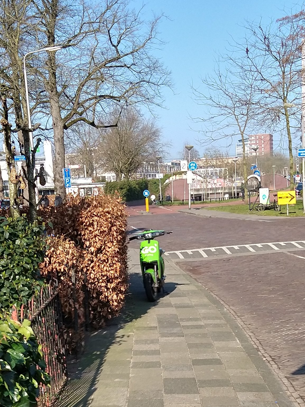 BinnenstadAmersfoort on Twitter "Gem_Amersfoort Deze scooter van gosharingoff staat in ieder